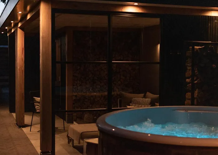 Buitengeluk Bed & Breakfast Kapel-Avezaath