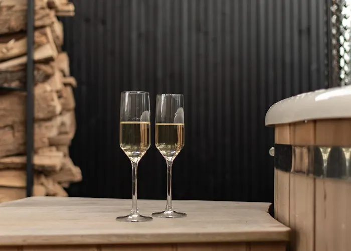 Buitengeluk Kapel-Avezaath